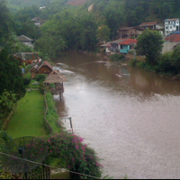 the river separating Mae Sai and Tachilek